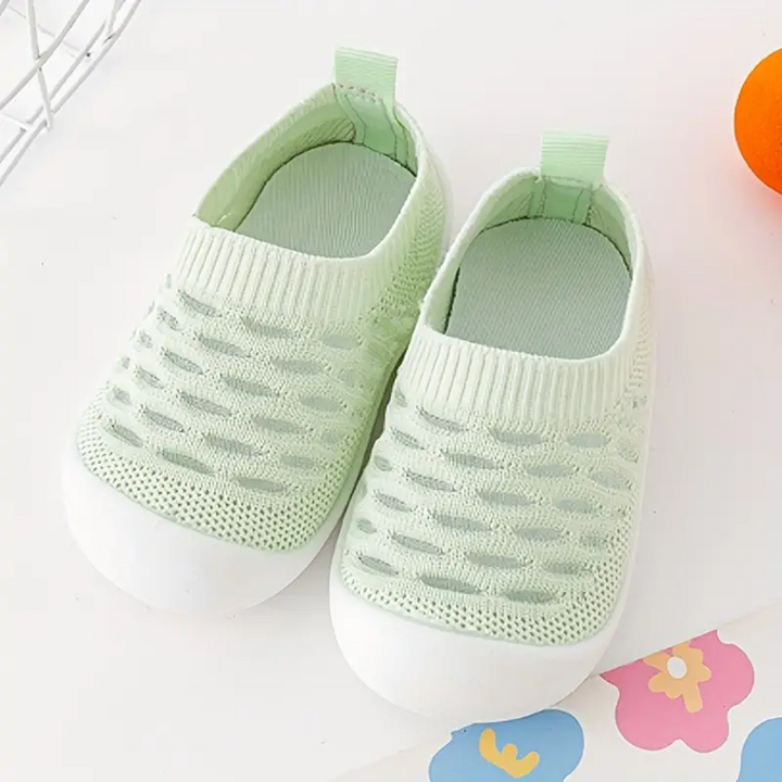 Mia | Kids Barefoot Shoes - Flexible Wide-Toe Sneaker for Babies & Toddlers