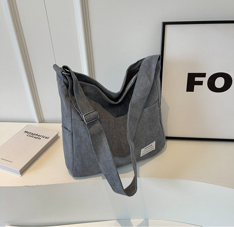 Oralie | Women’s Fashionable Shoulder Bag