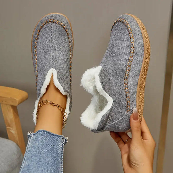 Women’s Cozy Plush-Lined Slippers with Fur & Non-Slip Rubber Sole