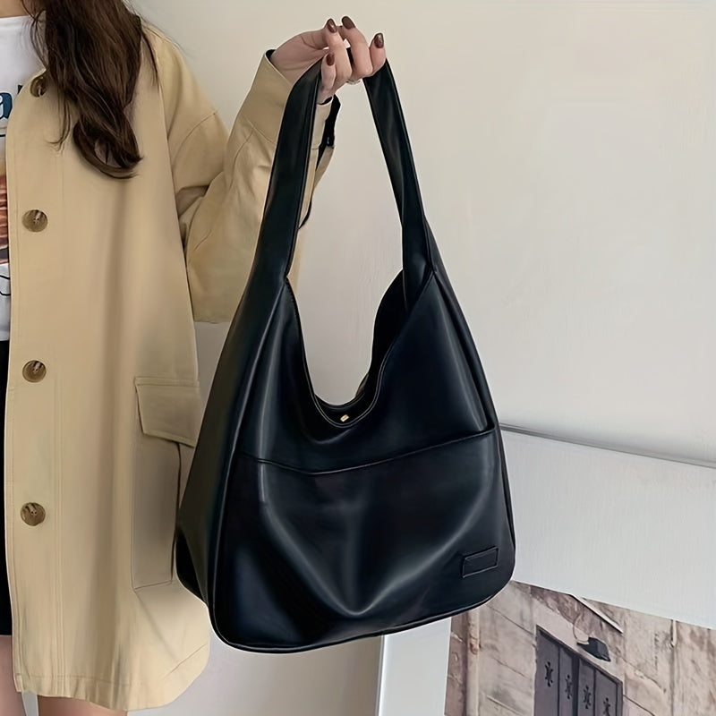 Minimalist Black Leather Hobo Bag | Everyday Chic