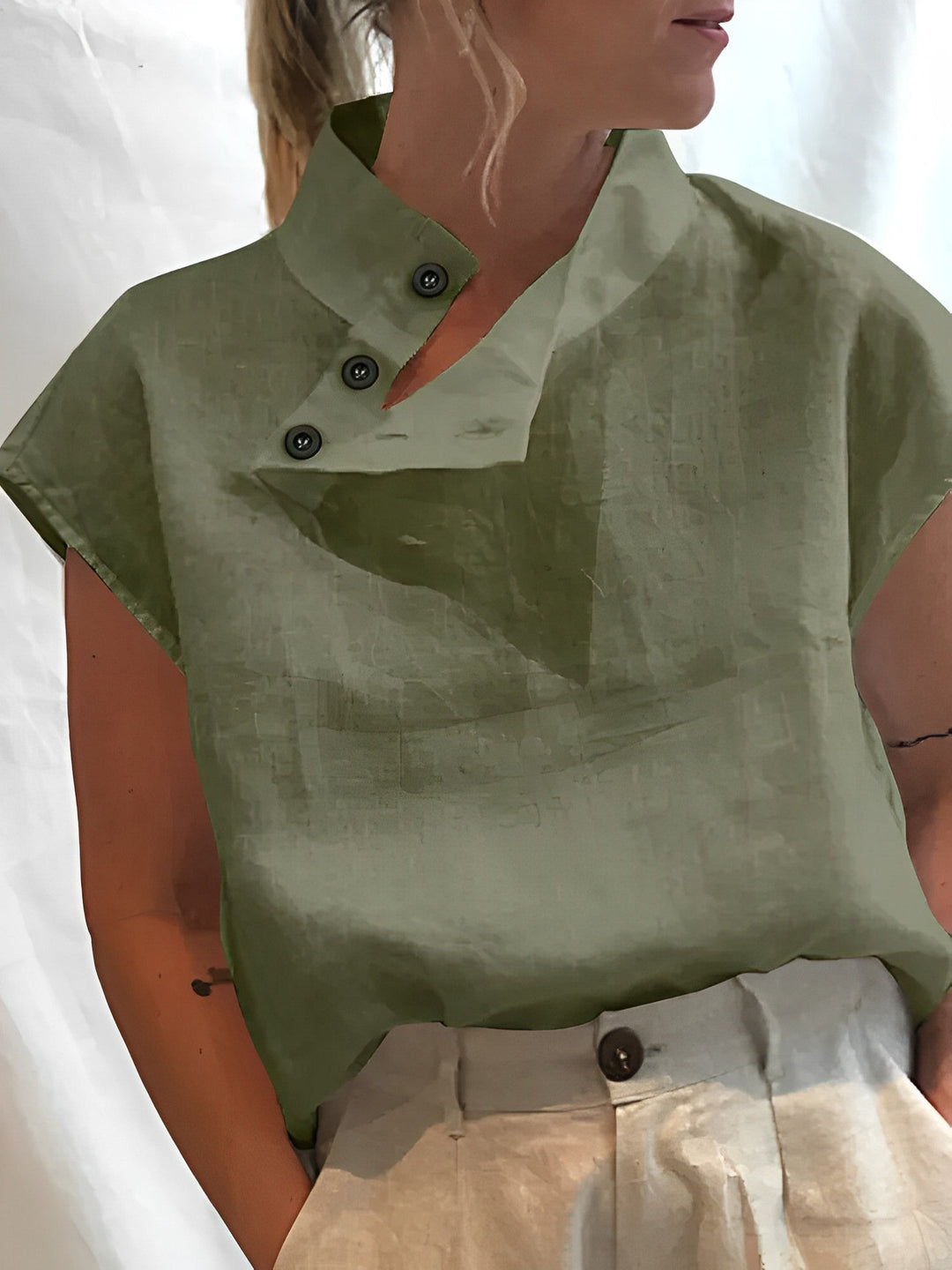 Nia | Elegant Women's Short-Sleeve Summer Top