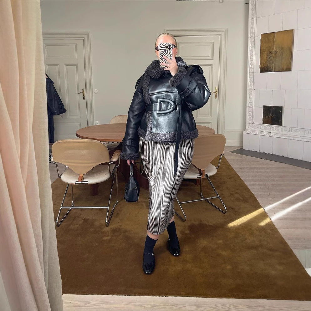 Chic Women's Leather Jacket | Stylish & Warm Outerwear