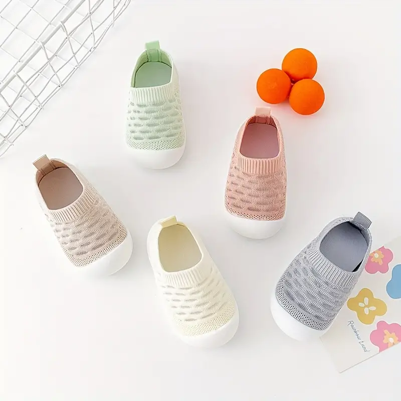 Mia | Kids Barefoot Shoes - Flexible Wide-Toe Sneaker for Babies & Toddlers