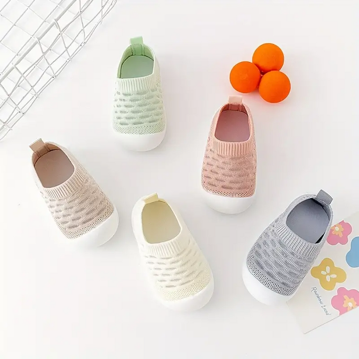 Mia | Kids Barefoot Shoes - Flexible Wide-Toe Sneaker for Babies & Toddlers