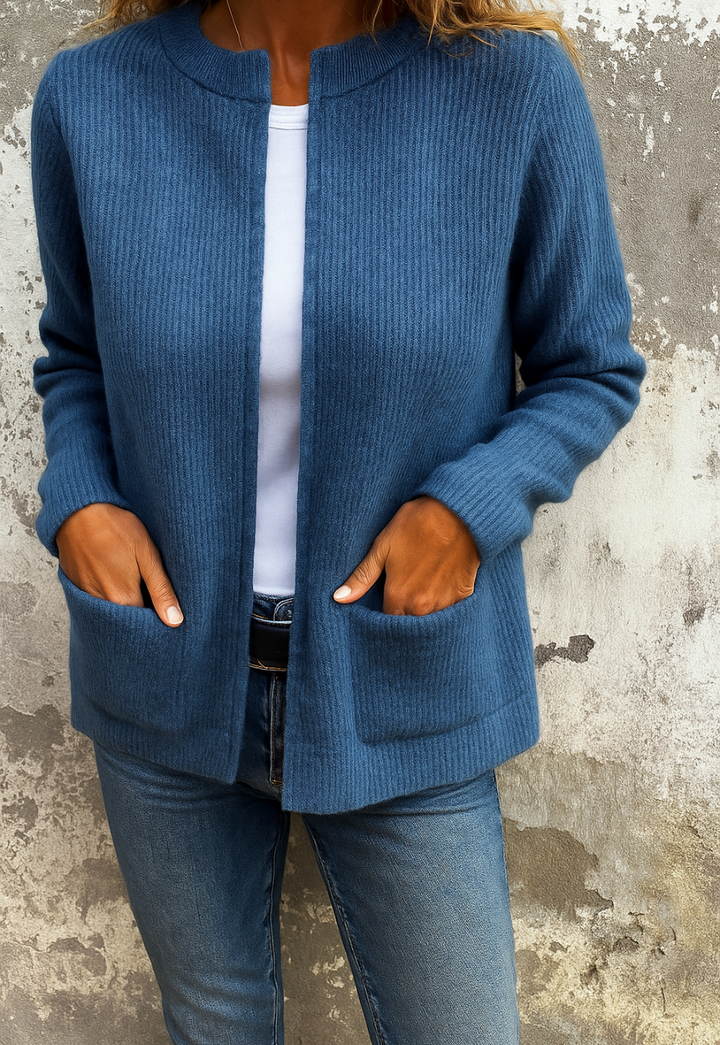 Women’s Soft Warm Long Sleeve Sweater for Everyday Wear