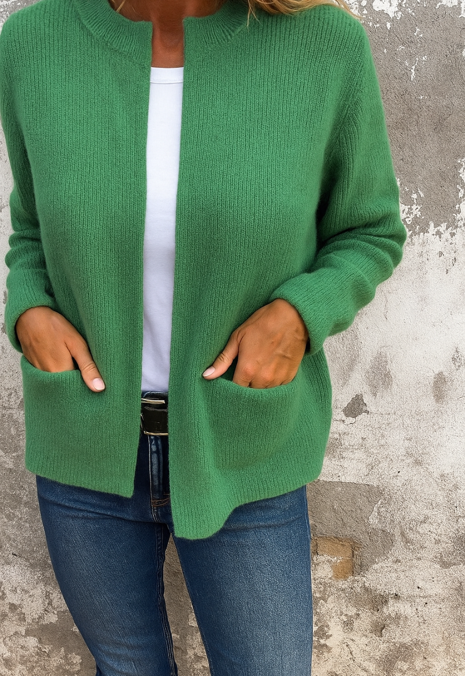 Women’s Soft Warm Long Sleeve Sweater for Everyday Wear