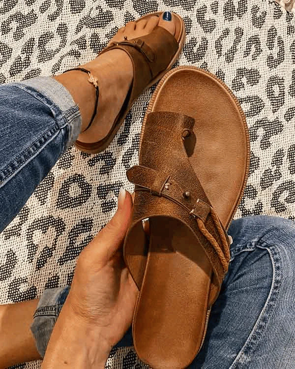 Isolde | Women's Ergonomic Leather Clip-Toe Sandals