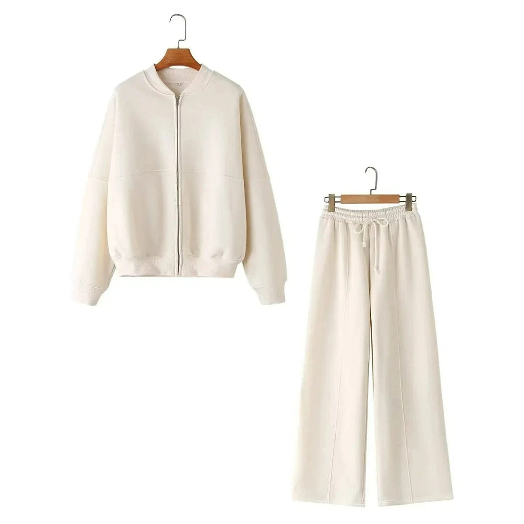 Orla | Comfortable Classic Two-Piece Outfit For Women