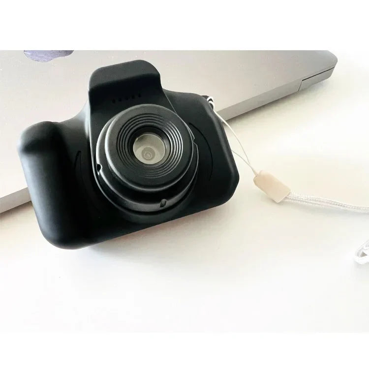 Cole | Classic Film-Style Camera for Unique & Timeless Memories