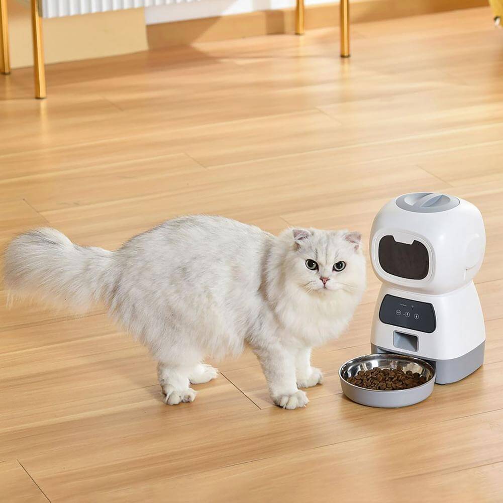 Automatic Pet Feeder with Voice Recording