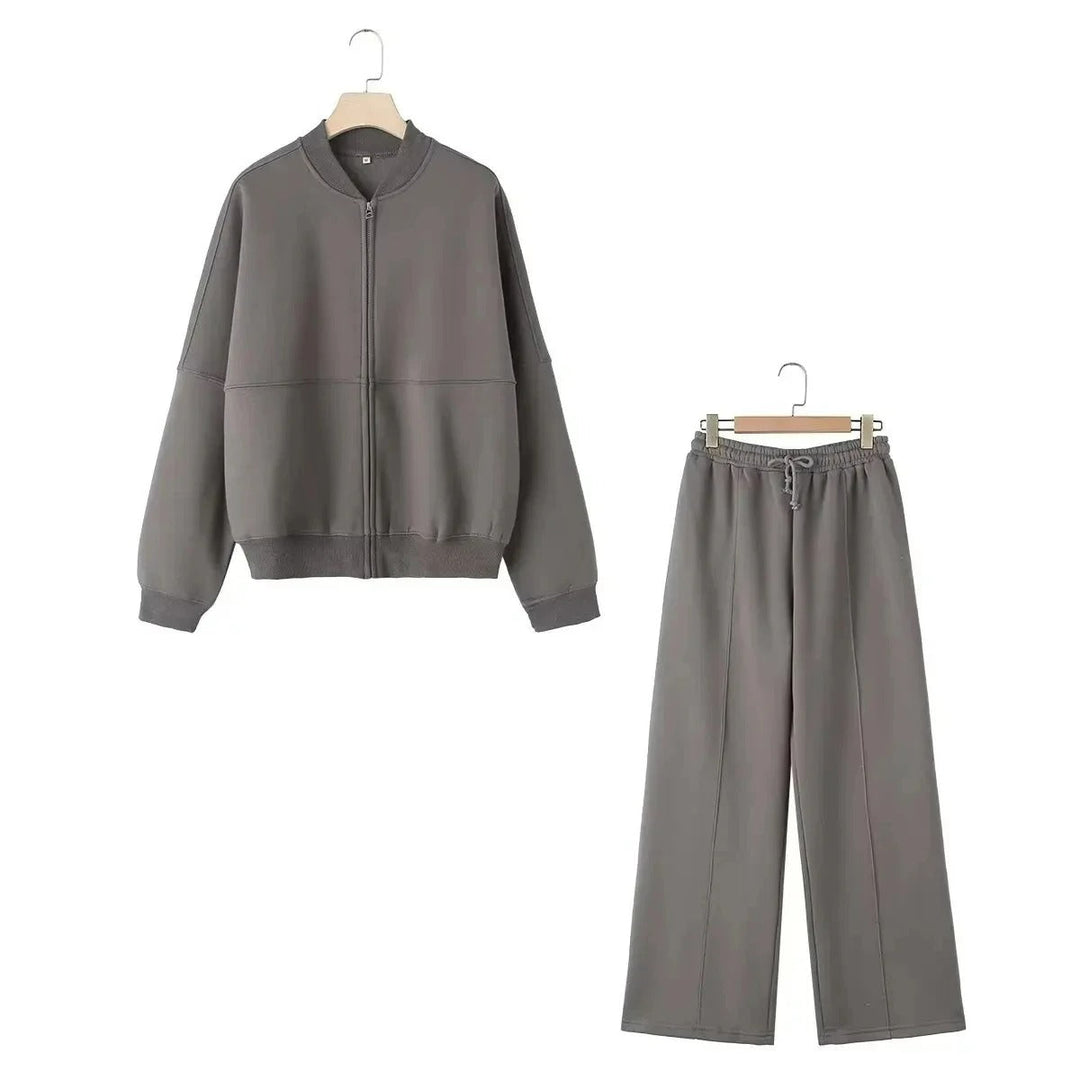 Orla | Comfortable Classic Two-Piece Outfit For Women