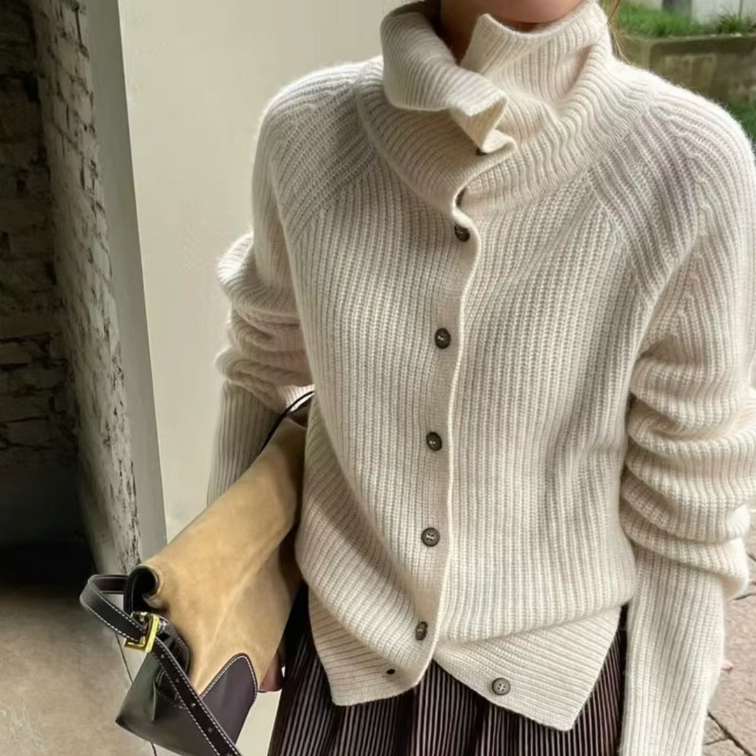 Verlora Wool Blend Turtleneck | Cozy High-Neck Knit Pullover