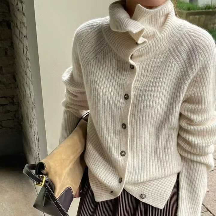 Verlora Wool Blend Turtleneck | Cozy High-Neck Knit Pullover