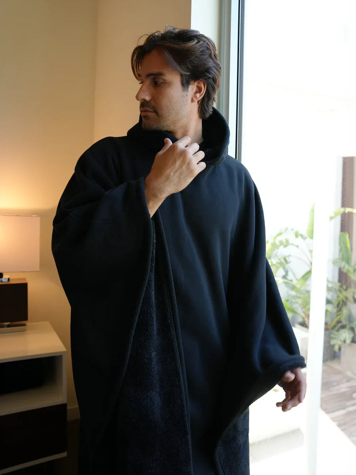 Erian | Oversized Weighted Hoodie Blanket