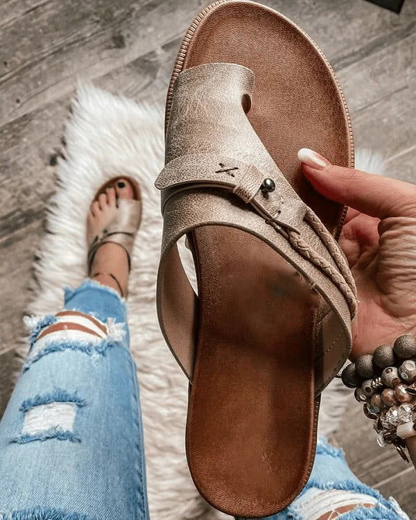 Isolde | Women's Ergonomic Leather Clip-Toe Sandals