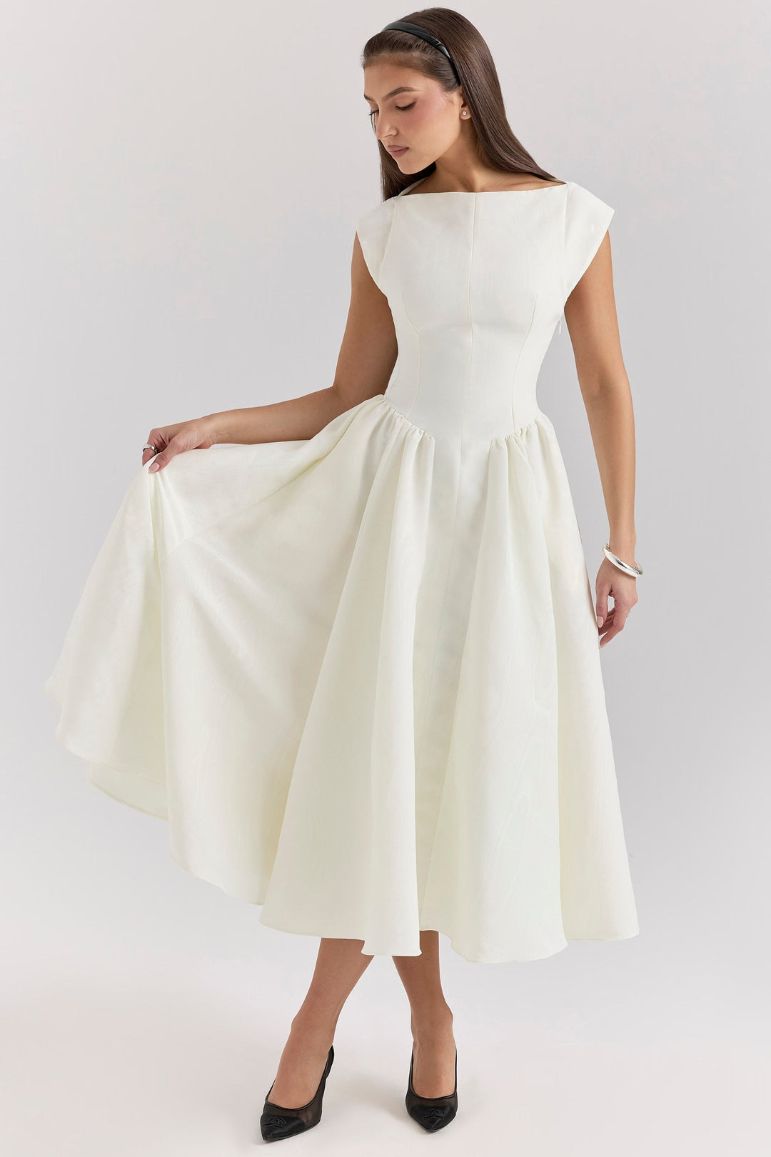 Enira | Elegant Midi Dress for Women
