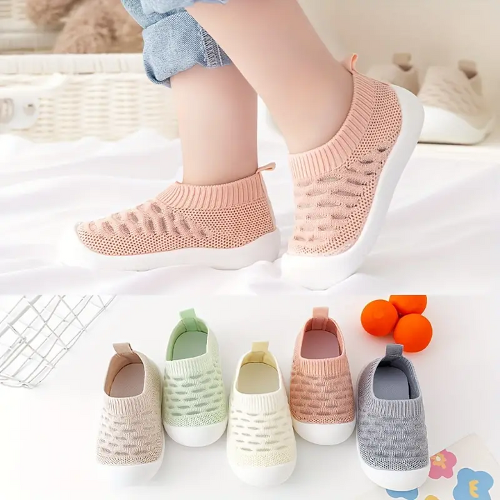 Mia | Kids Barefoot Shoes - Flexible Wide-Toe Sneaker for Babies & Toddlers