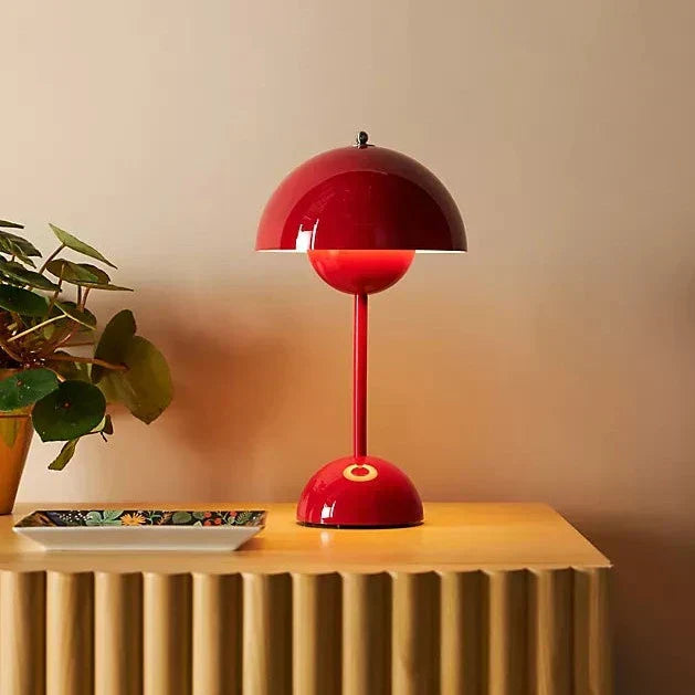 Stüna | LED Table Lamp
