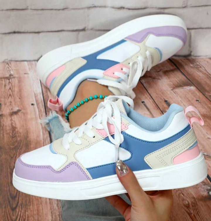 Penelopa | Lightweight & Comfortable Women’s Sneakers