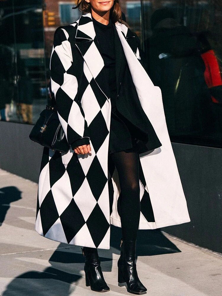 Elegant Long Coat for Women with Lapel Collar | Warm & Stylish