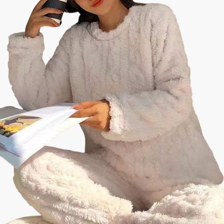 Women’s Fleece Pajama Set | Long-Sleeve Top & Elastic Waist Pants