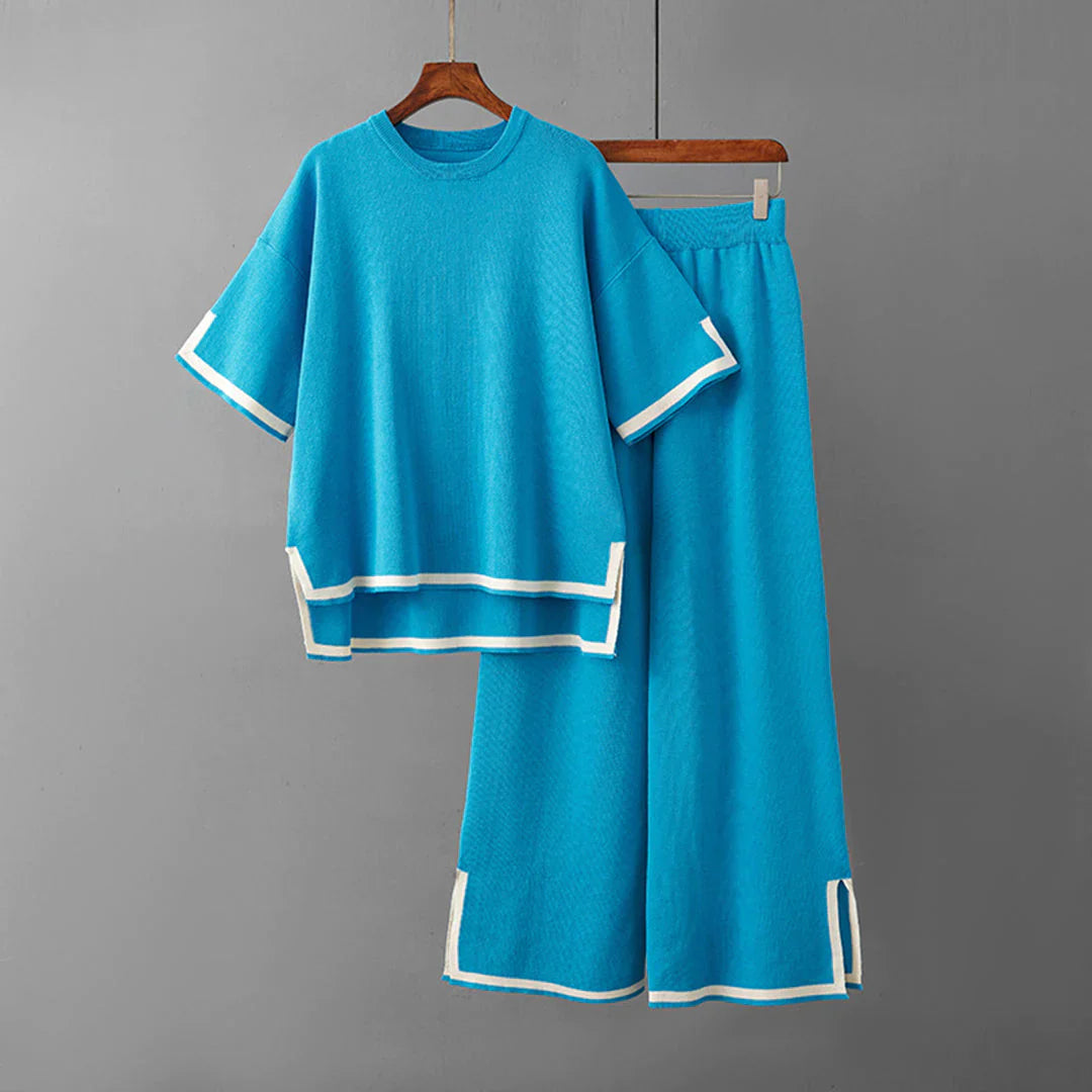 Paelis | Women’s 2‑Piece Outfit with V‑Neck Top & Wide-Leg Pants