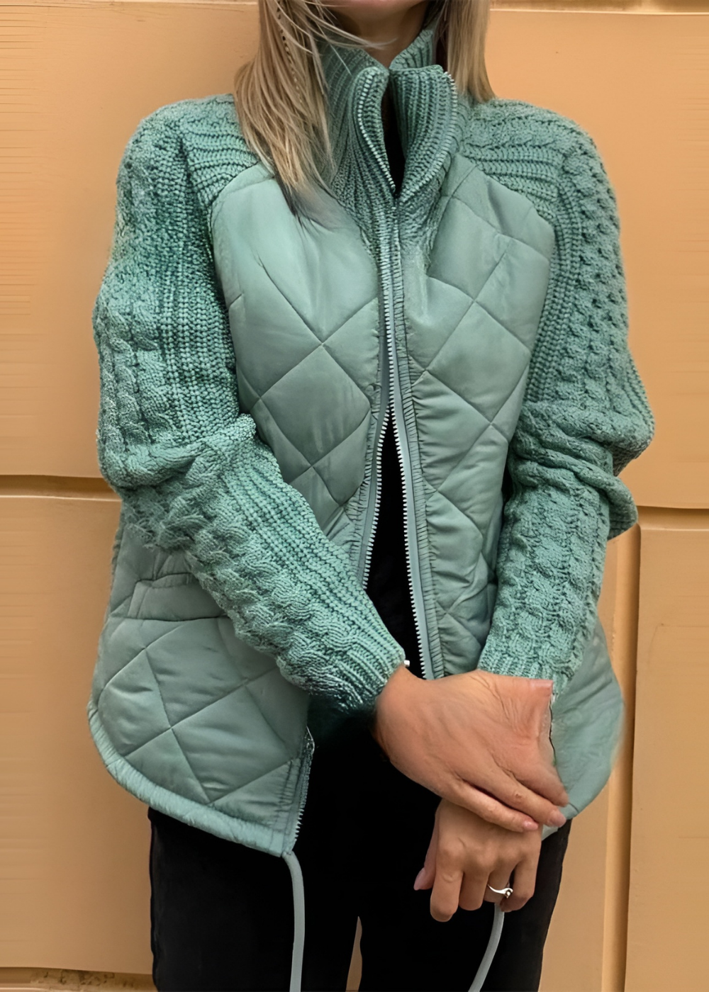 Women’s Quilted Woven Jacket with Stand Collar