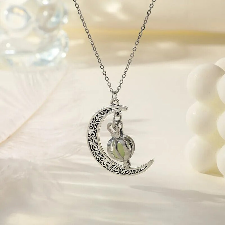 Riley | Moonstone Pendant Necklace