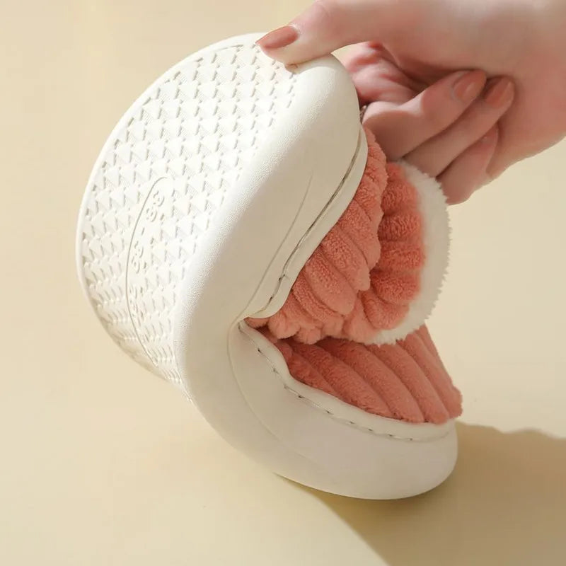 Unisex Aloe-Design Winter Slippers | Cozy Lining & Non-Slip Sole