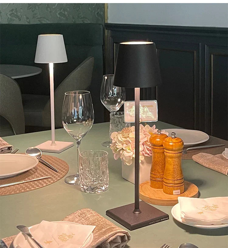 lurka | Wireless Rechargeable LED Table Lamp