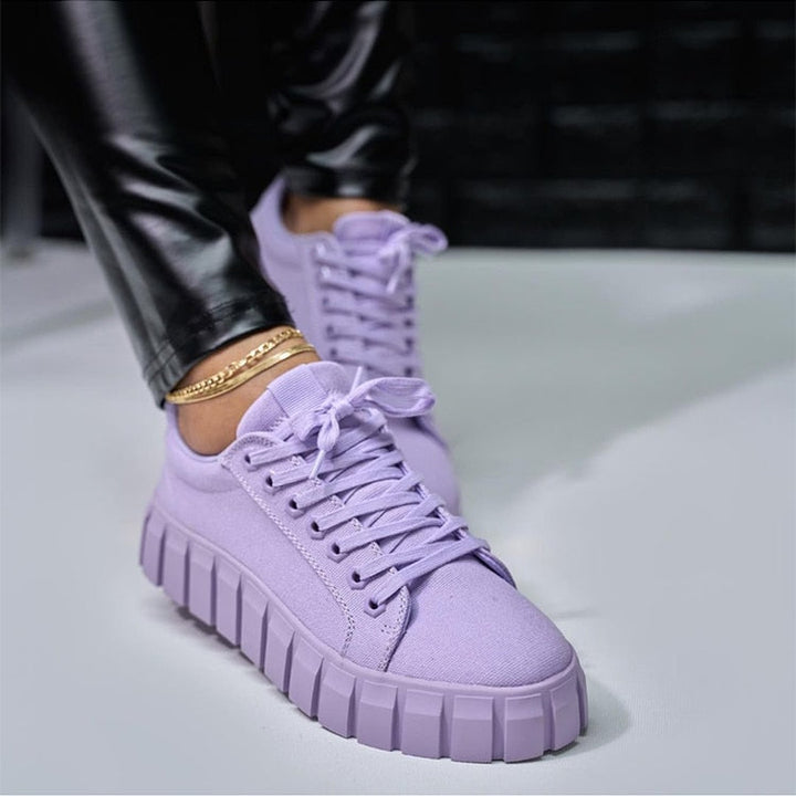 Kevara | Ergonomic Women’s Sneakers with Comfortable Platform Sole