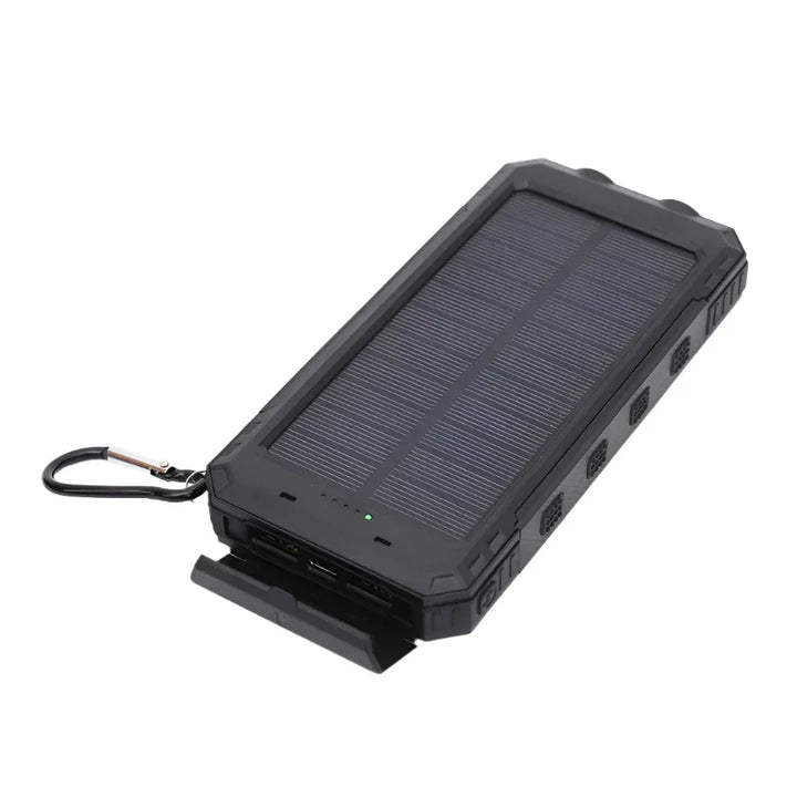 Dean | Pro Solar-Powered Power Bank with Built-in Flashlight