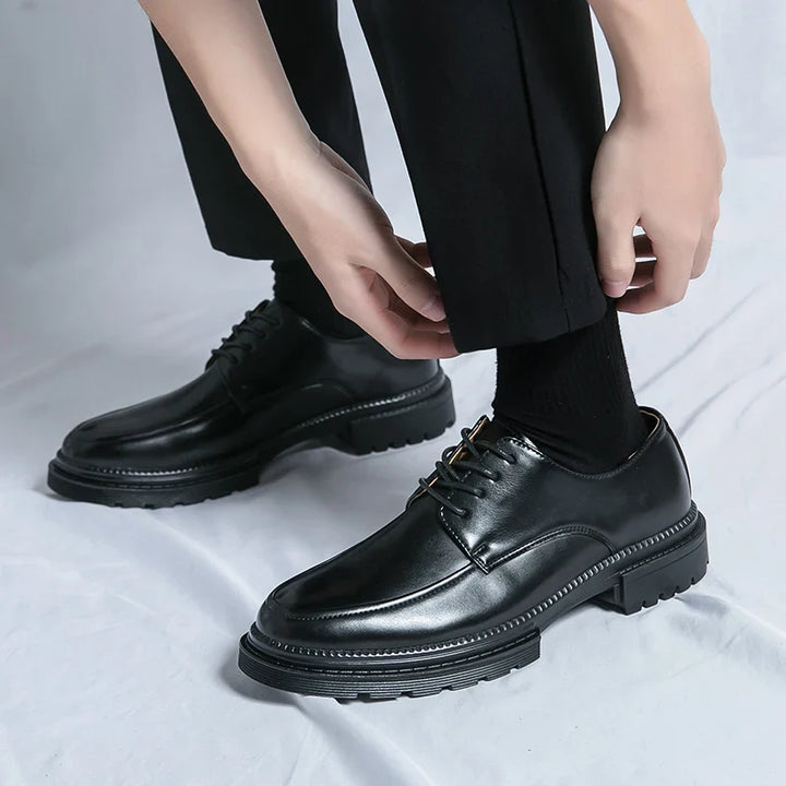Men’s Classic Lace-Up Oxford Dress Shoes