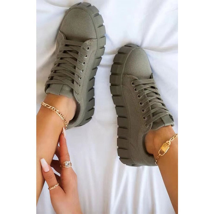 Kevara | Ergonomic Women’s Sneakers with Comfortable Platform Sole