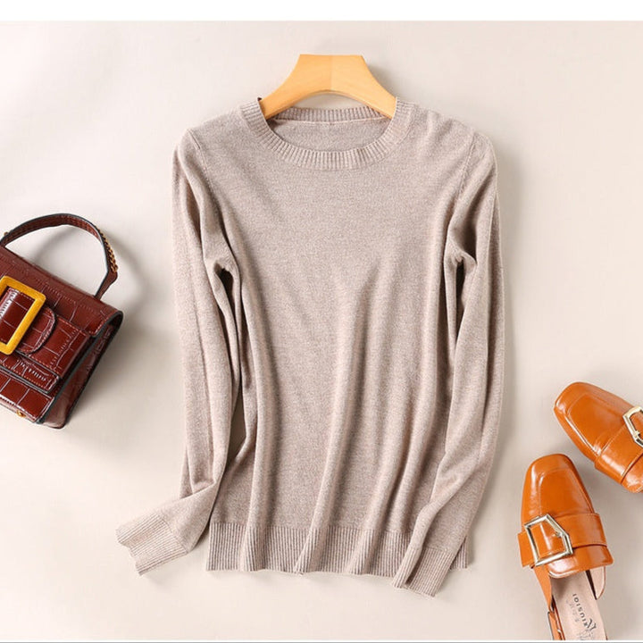 Women’s Round-Neck Cashmere Blend Sweater