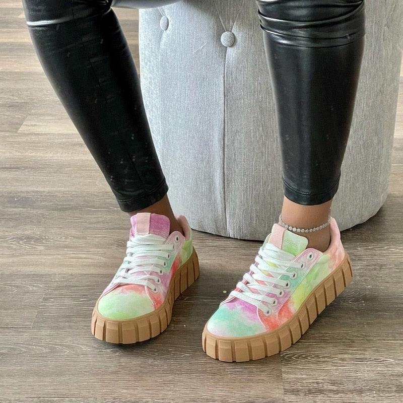 Kevara | Ergonomic Women’s Sneakers with Comfortable Platform Sole