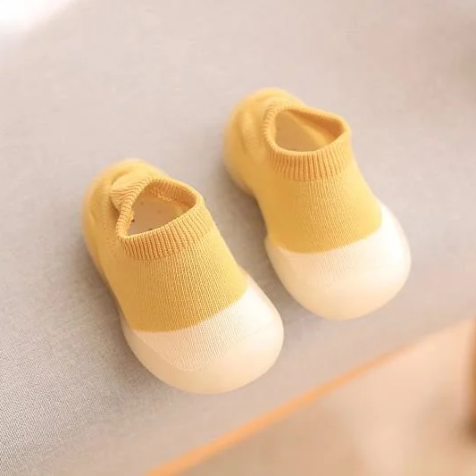 Comfy Kids Barefoot Sneakers