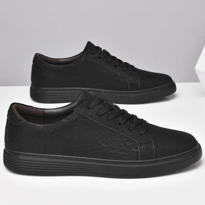 Men’s Classic Lace-Up Shoes