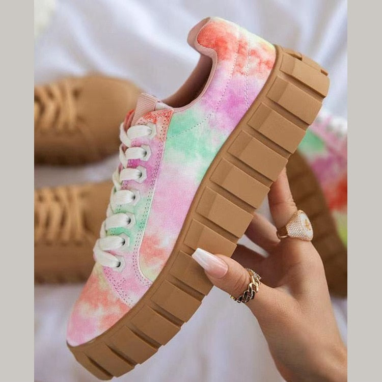 Kevara | Ergonomic Women’s Sneakers with Comfortable Platform Sole