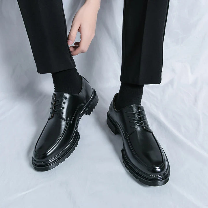 Men’s Classic Lace-Up Oxford Dress Shoes