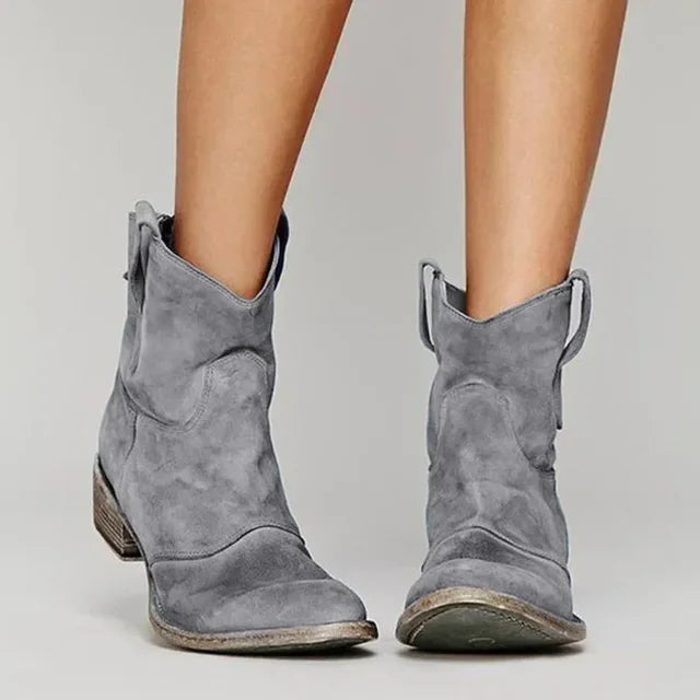 Brisa | Women’s Embroidered Cowboy Ankle Boots