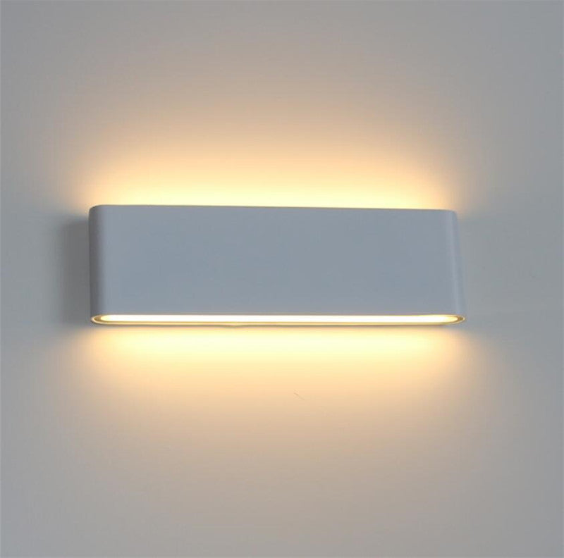 Rämkel | Modern Waterproof Outdoor Wall Light