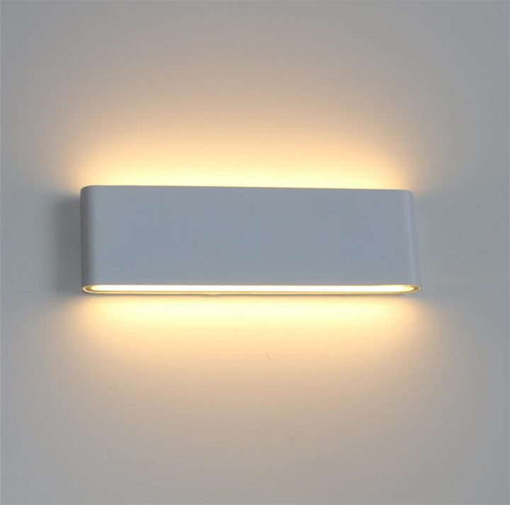 Rämkel | Modern Waterproof Outdoor Wall Light