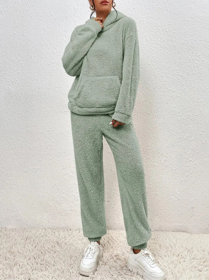 Women's 2-Piece Fleece Lounge Set | Cozy Hoodie & Jogger Pants