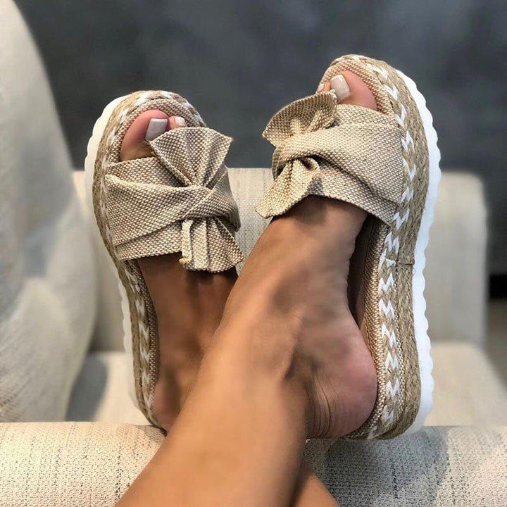 Loreth | Ergonomic Sandals with Bow