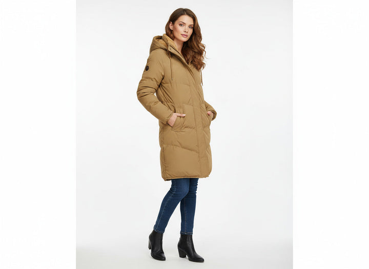 Women’s Insulated Jacket | Winter Coat with Elegant Finish