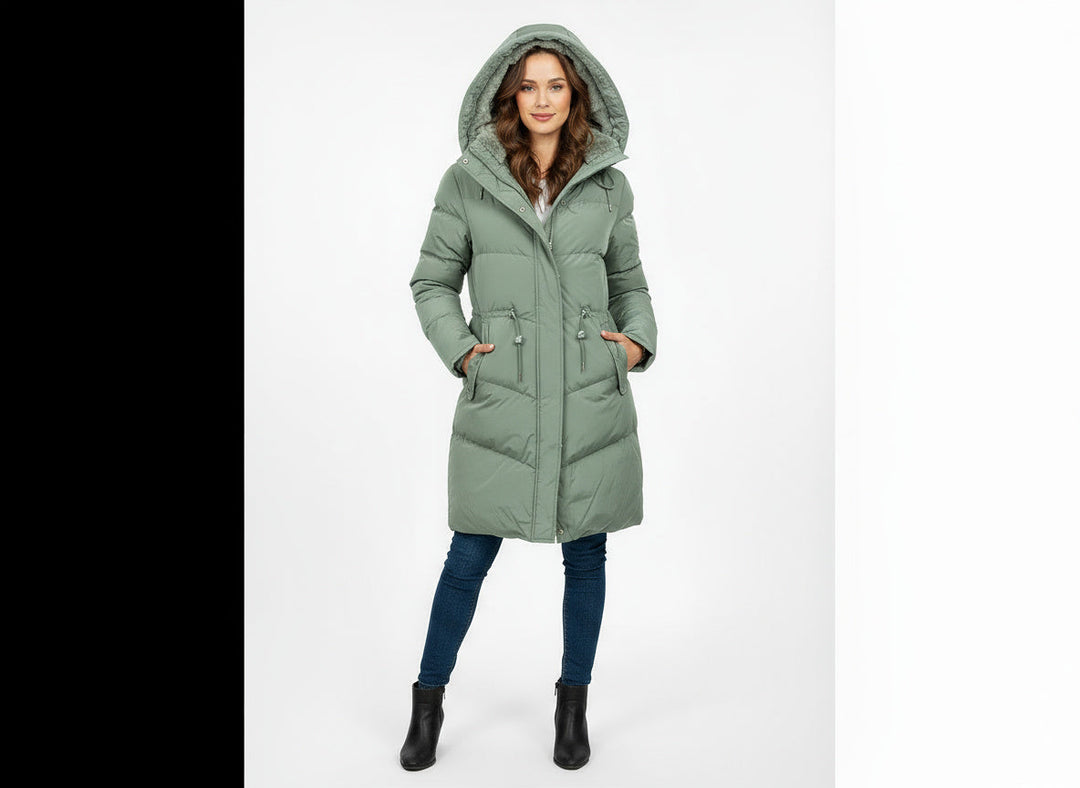 Women’s Insulated Jacket | Winter Coat with Elegant Finish