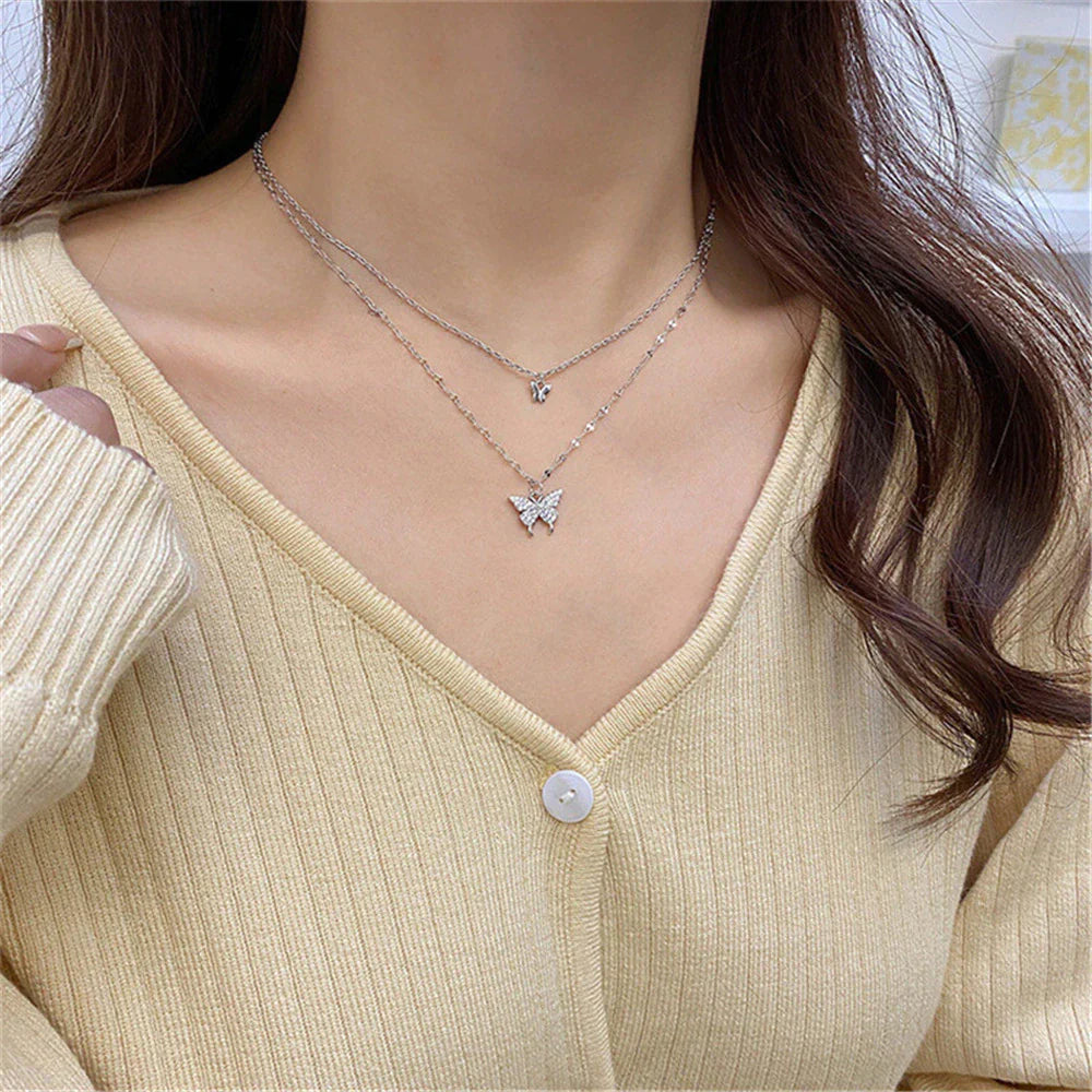 Vivienne | Elegant Silver Necklace Set with Shimmering Butterfly Pendant