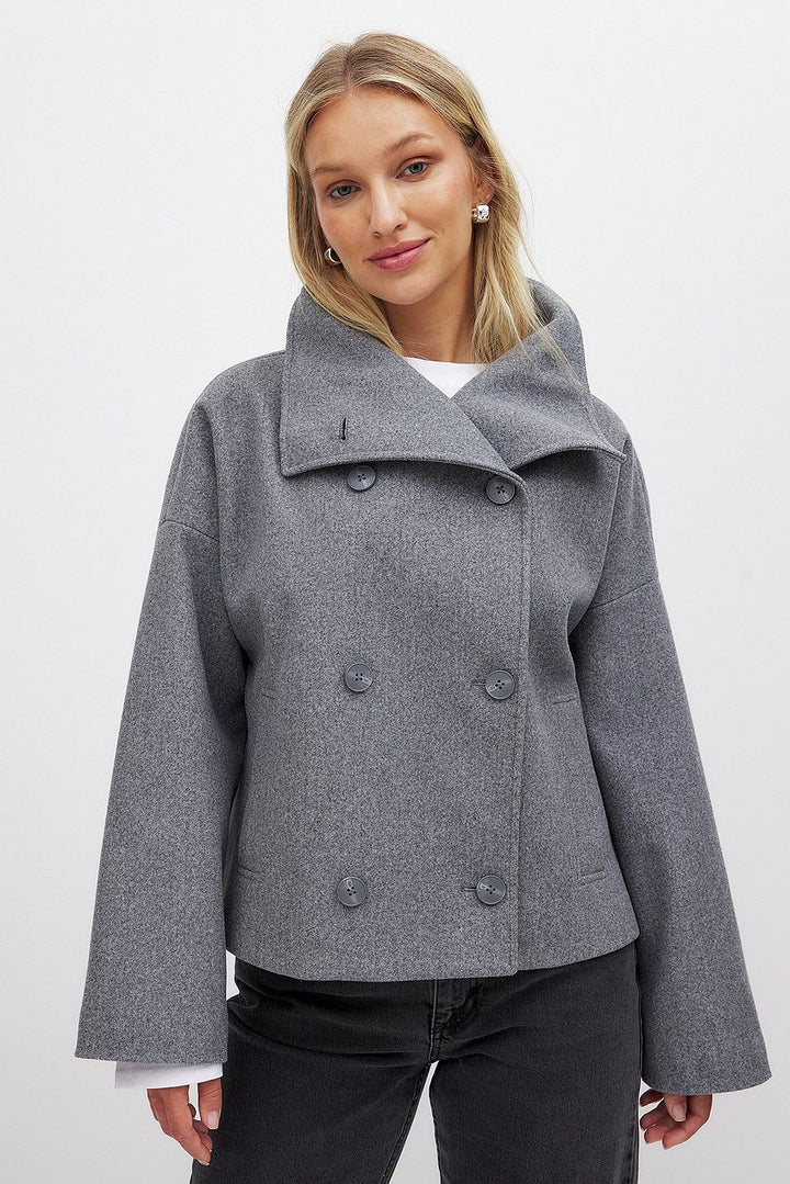 Women’s Short Oversized Double-Breasted Wool Blend Coat