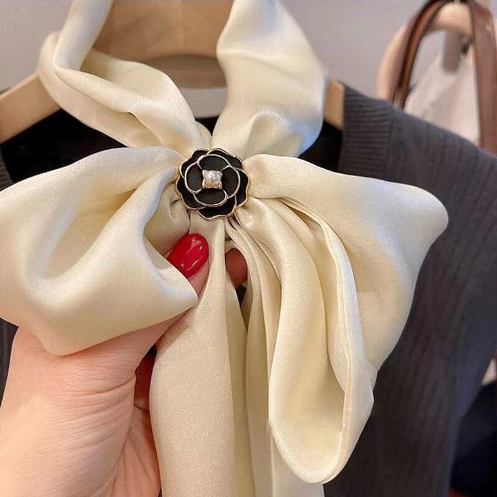 Elegant Women’s Camellia Ring